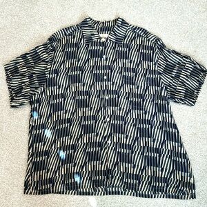 Men’s Brioni shirt